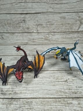Lof Of 2 Schleich Dragon Figures